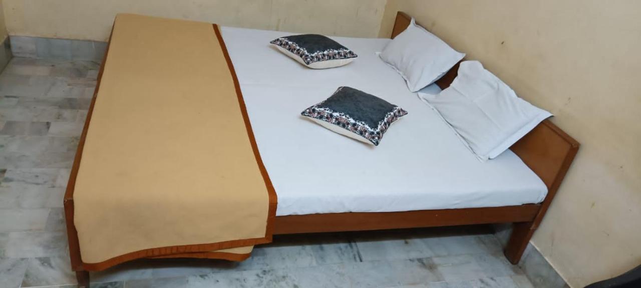 Hotel Raj Jaisalmer Bagian luar foto